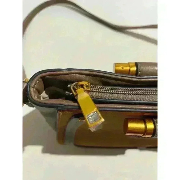 Marc New York Riveted Leather Tan Domed Bag Crossbody Work School Buckle - Picture 9 of 16